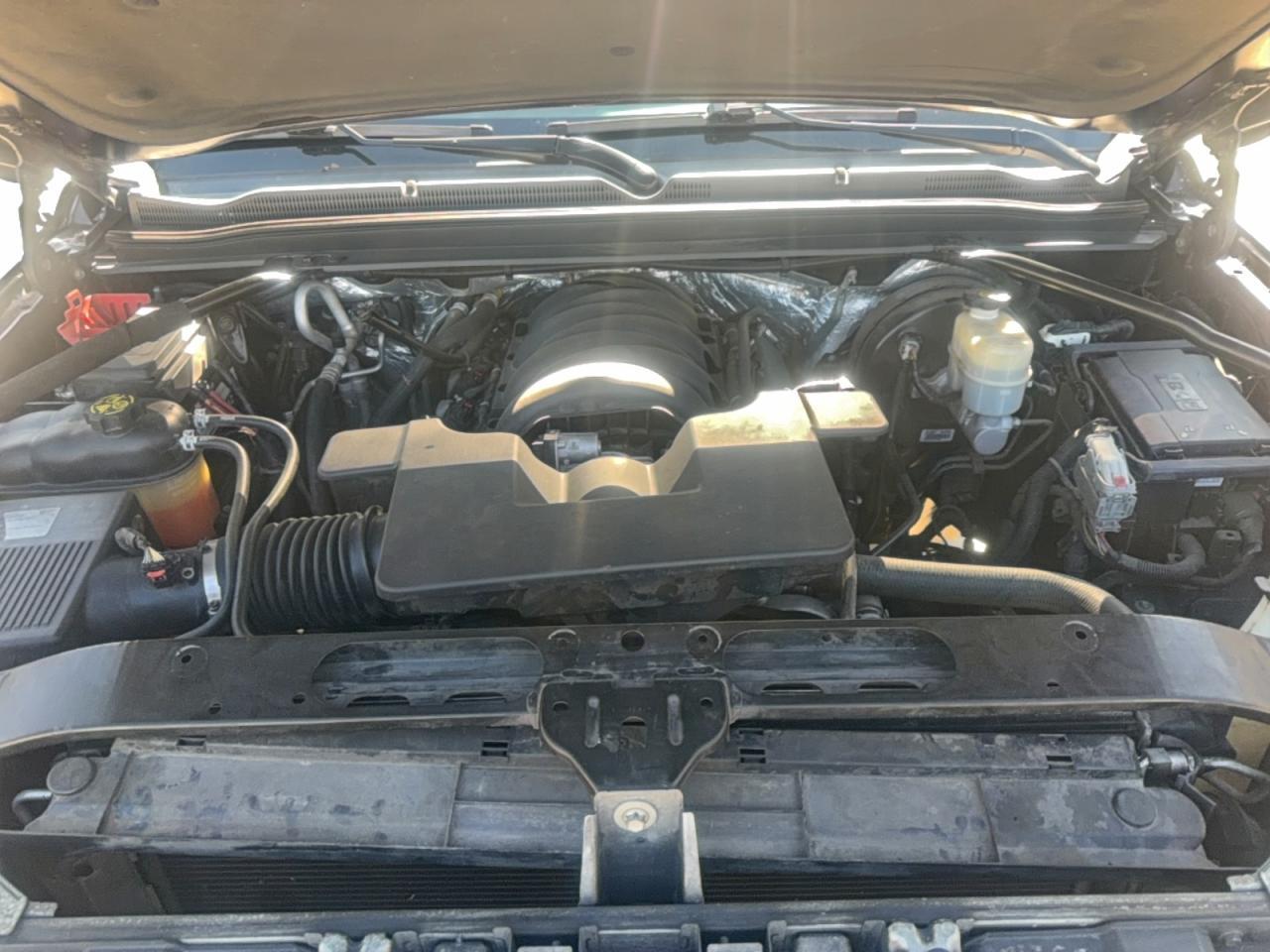 2016 Chevrolet Suburban C1500 Ltz - Image 7