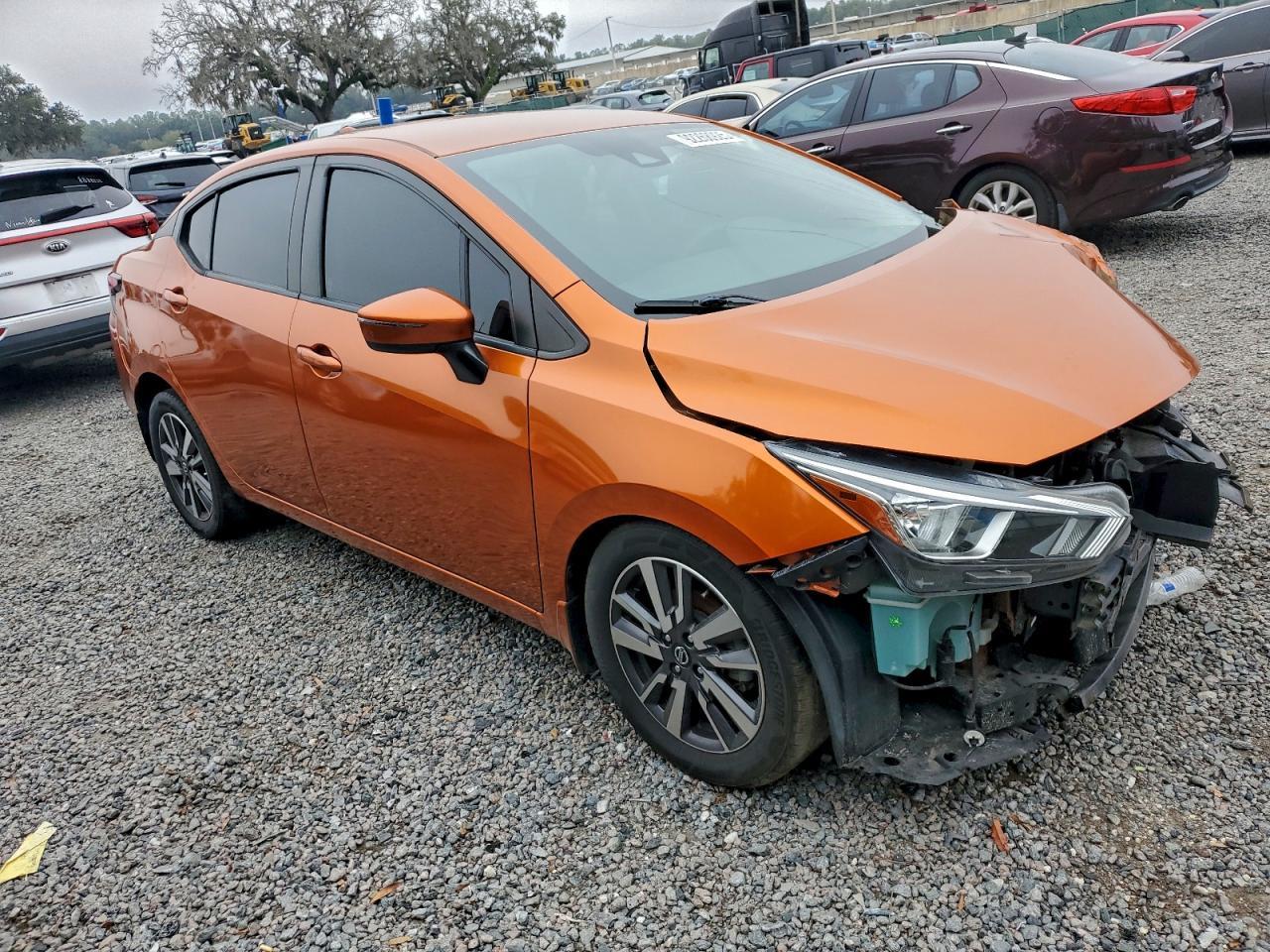2020 Nissan Versa Sv - Фото 4