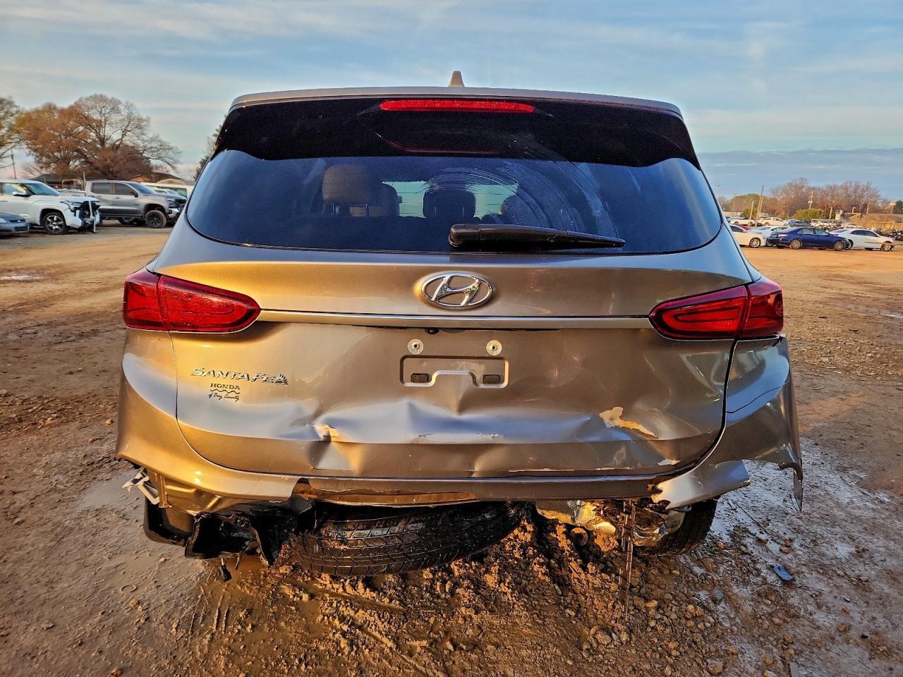 2020 Hyundai Santa Fe Sel - Фото 6