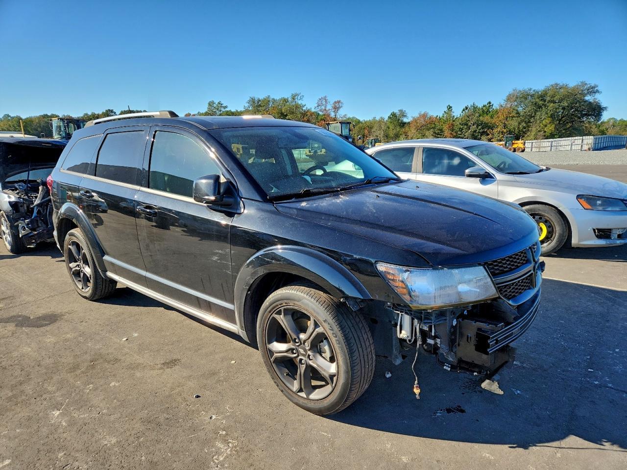 2020 Dodge Journey Crossroad - Image 4
