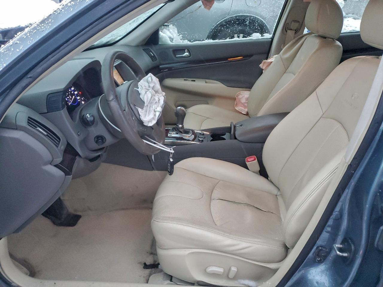 2010 Infiniti G37 - Фото 7