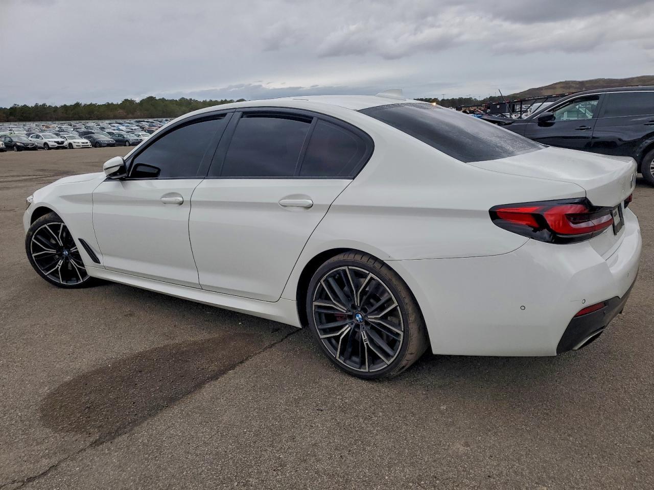2021 BMW 540 I - Фото 2