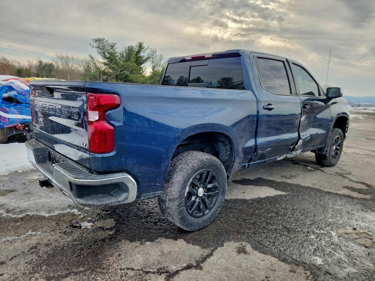 2021 Chevrolet Silverado K1500 Lt - Фото 3