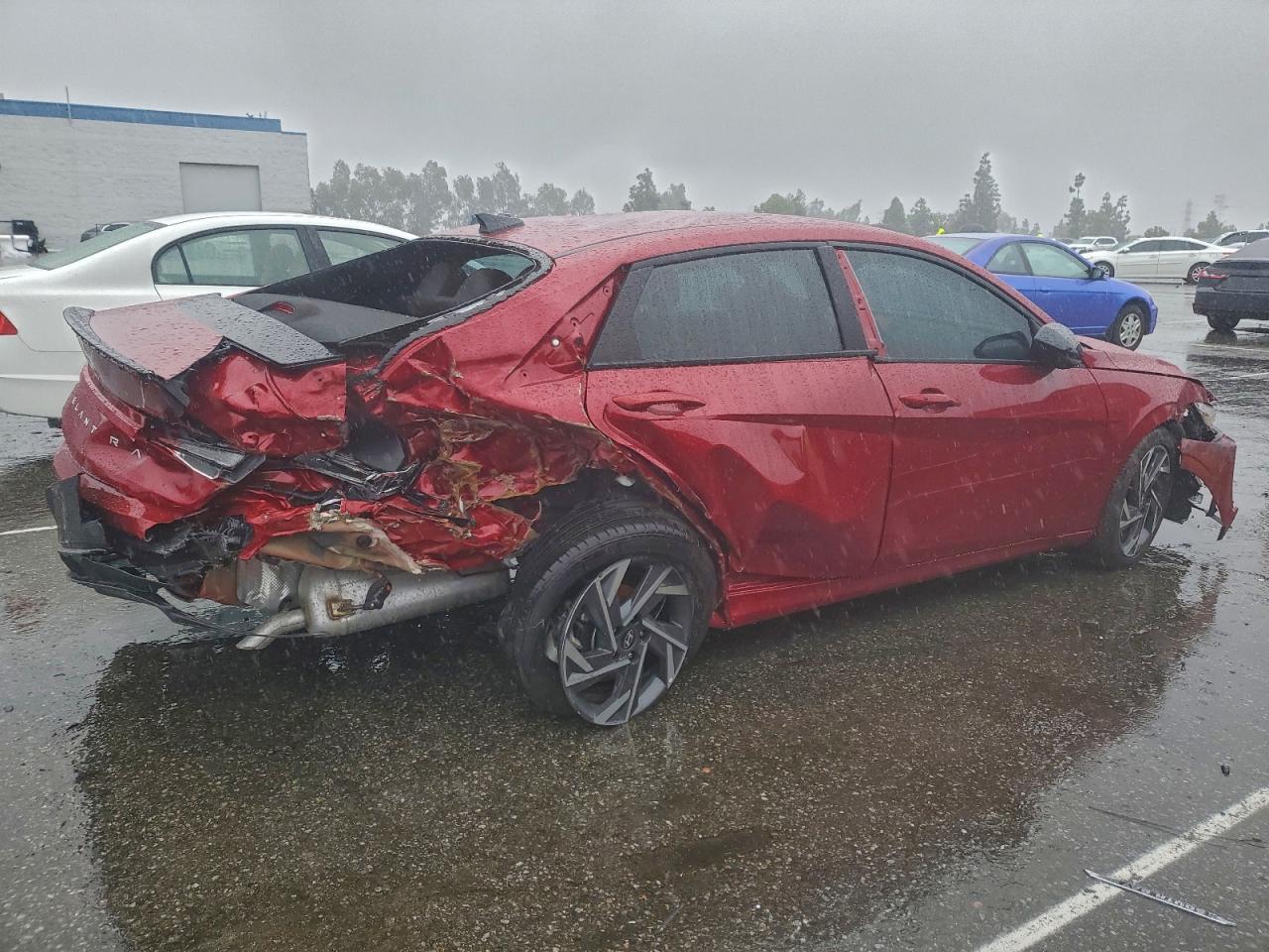 2025 Hyundai Elantra Sel Sport - Image 3