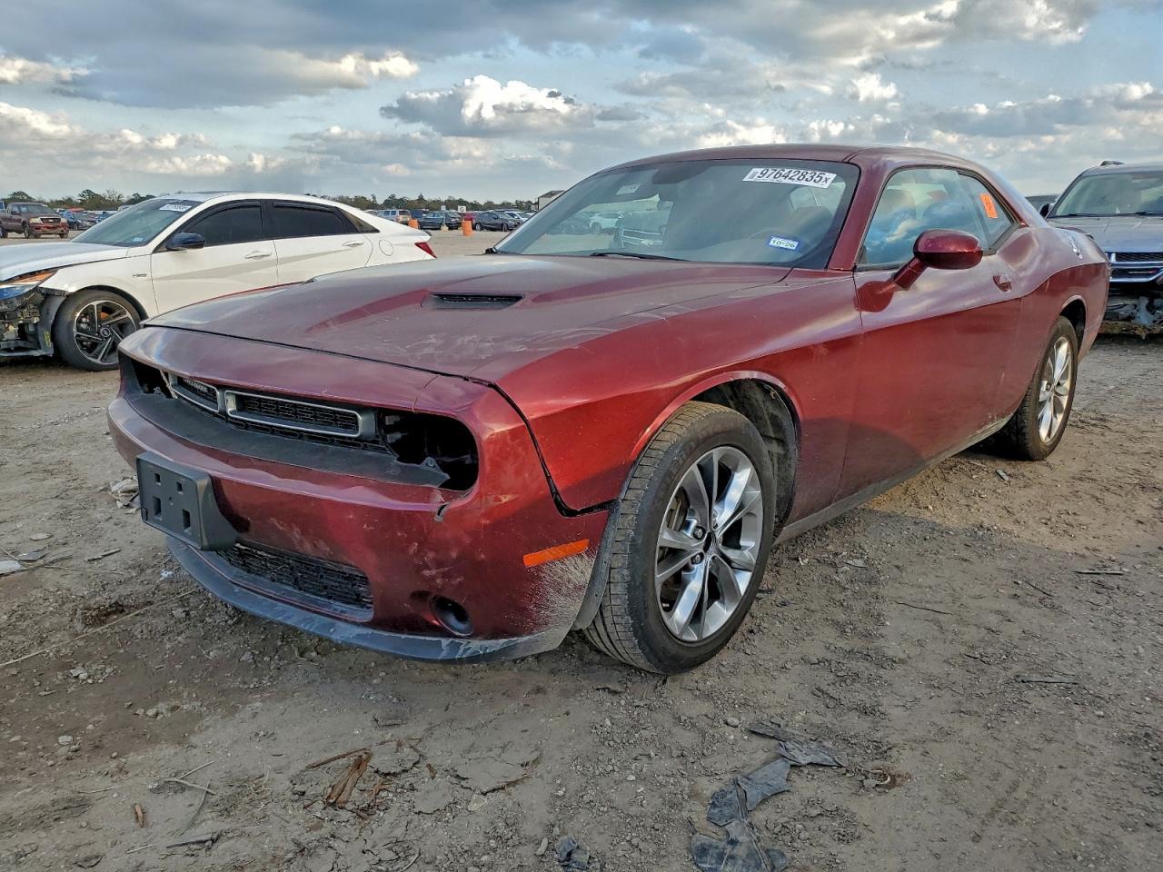 2021 Dodge Challenger Sxt