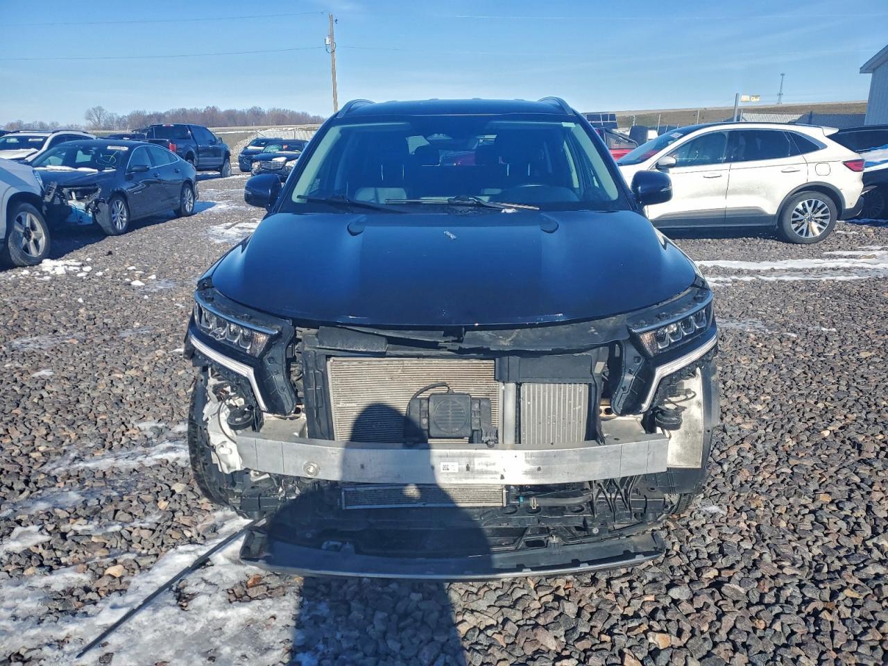 2022 Kia Sorento S - Фото 5