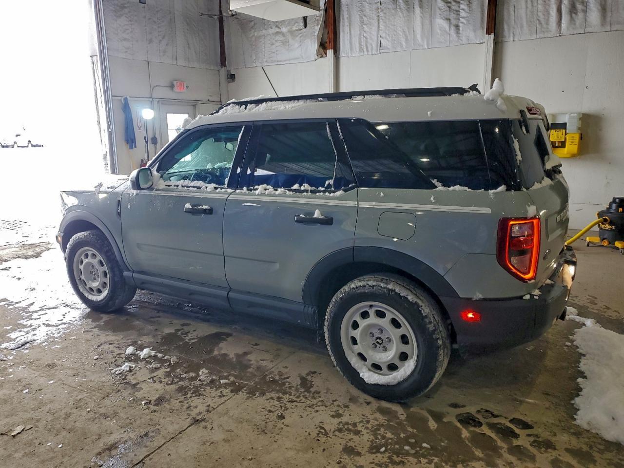 2024 Ford Bronco - Фото 2