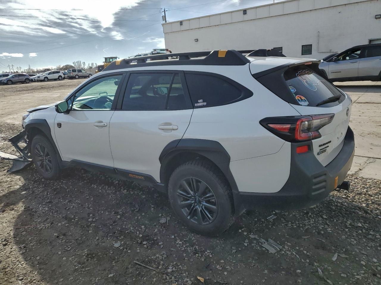 2022 Subaru Outback Wilderness - Фото 2