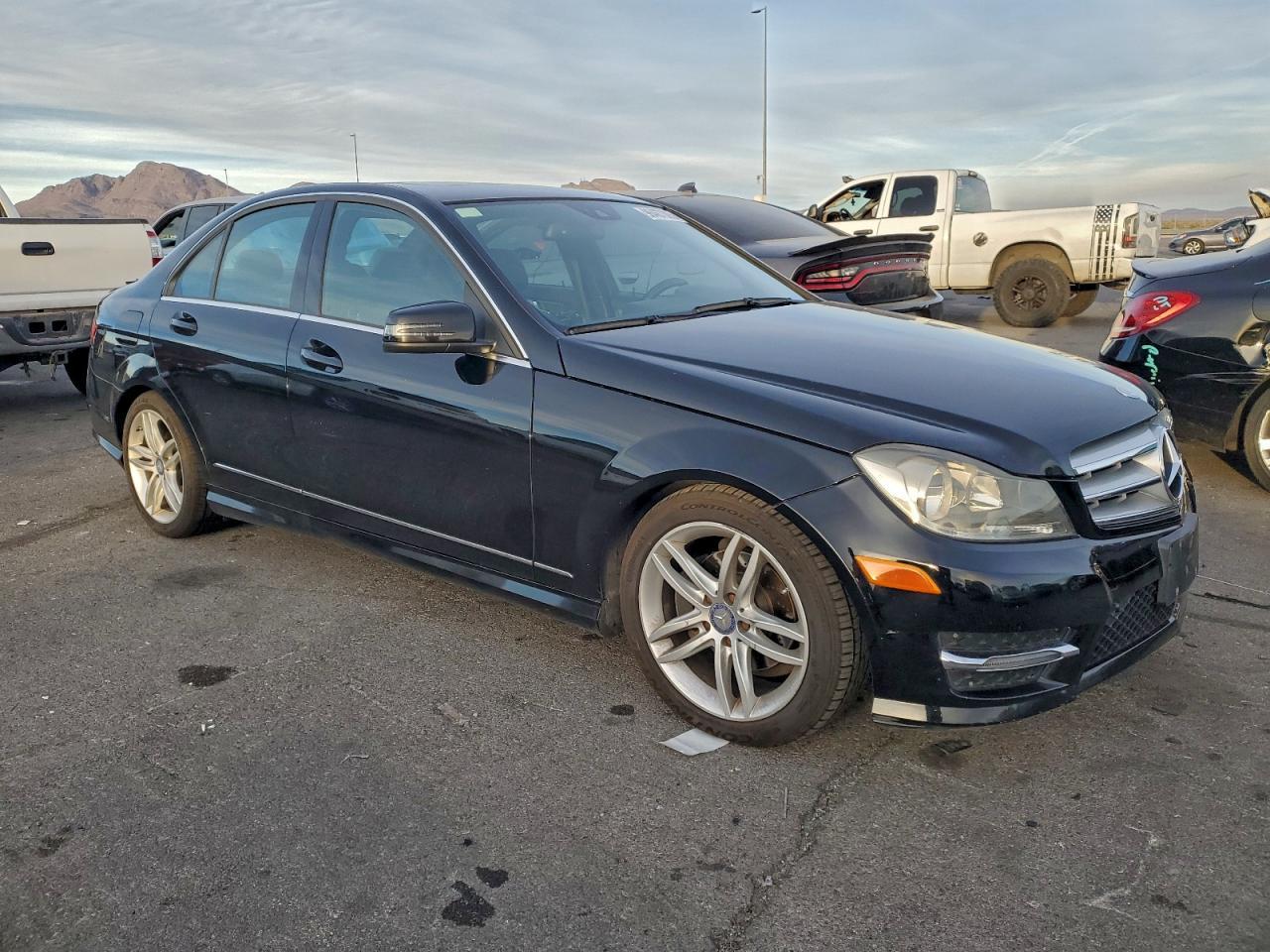 2013 Mercedes-Benz C 250 - Image 4