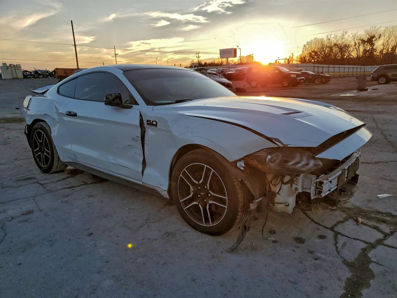 2018 Ford Mustang - Фото 4