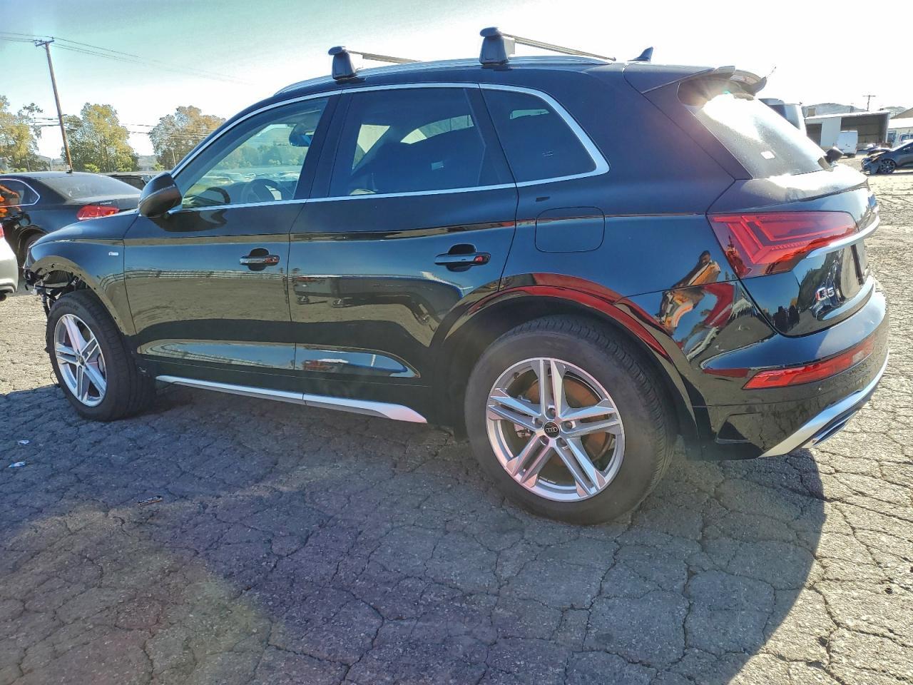 2025 Audi Q5 E Premium Plus 55 - Фото 2