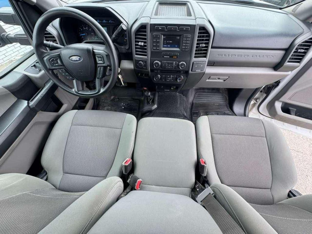 2017 Ford F250 Super Duty - Фото 7