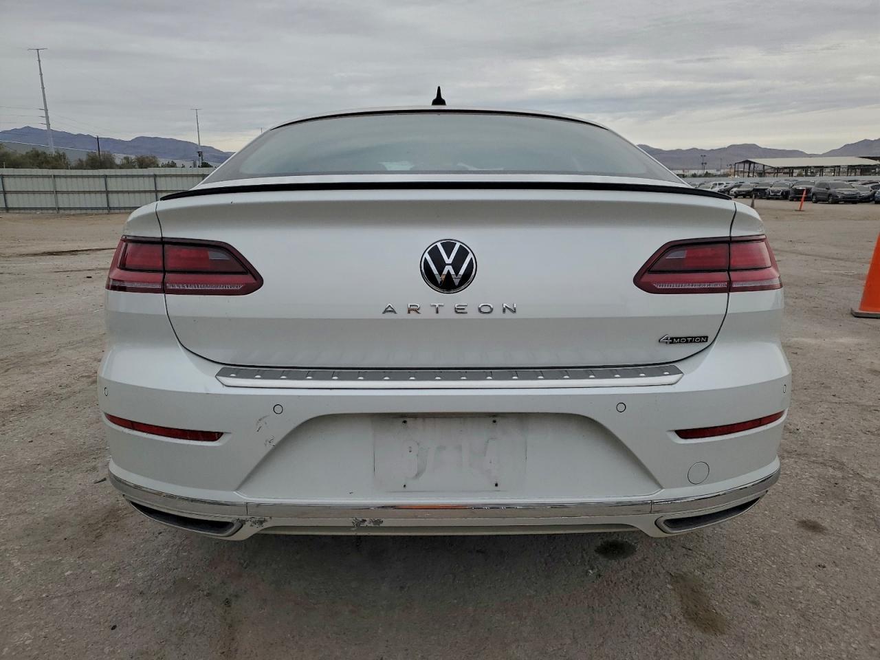 2023 Volkswagen Arteon Sel Premium R-Line - Image 6