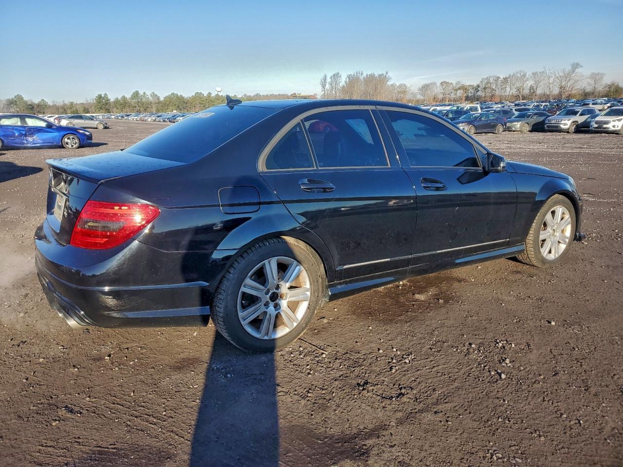 2013 Mercedes-Benz C 300 4Matic - Image 3