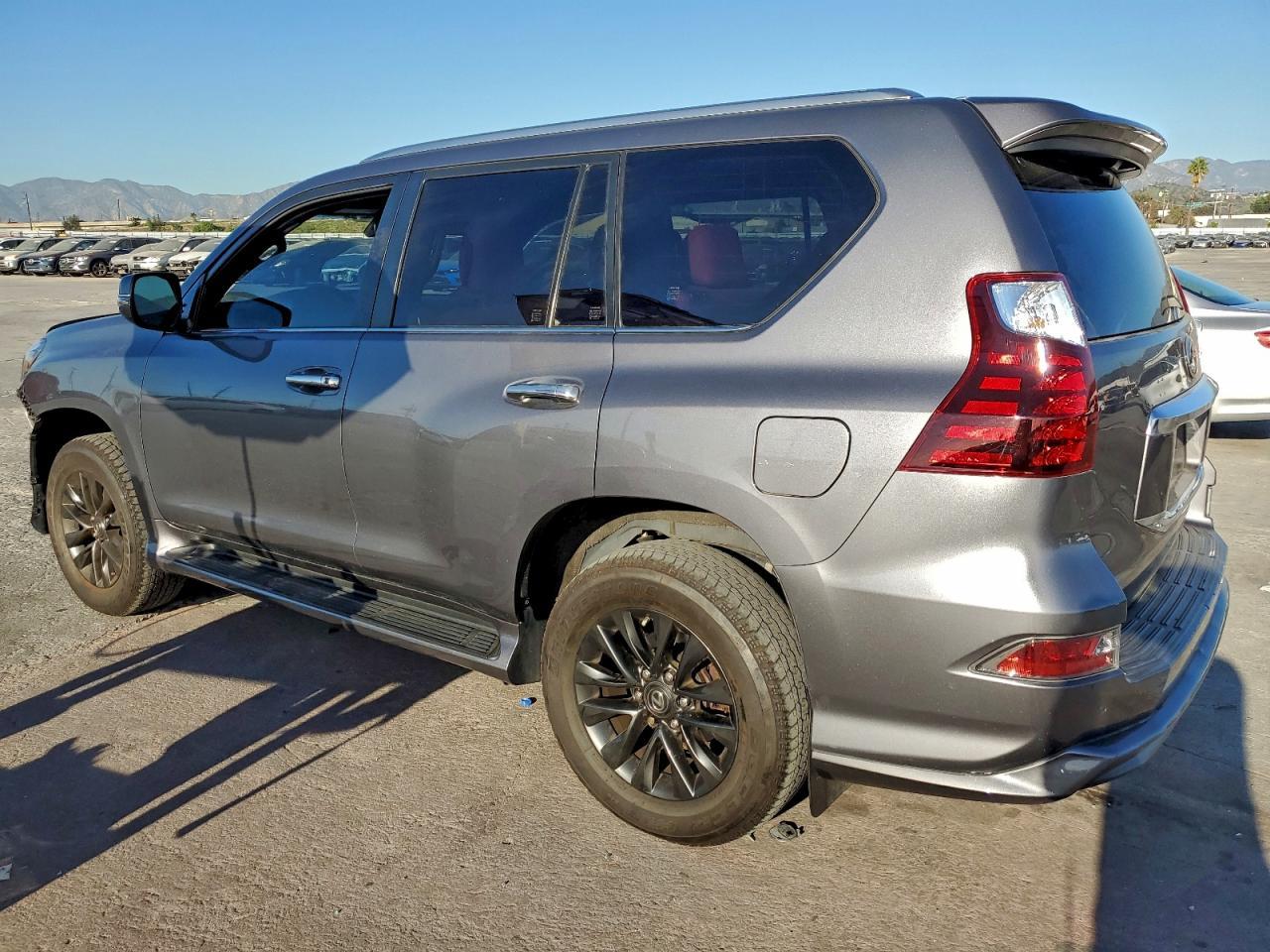 2021 Lexus Gx 460 Premium - Image 2