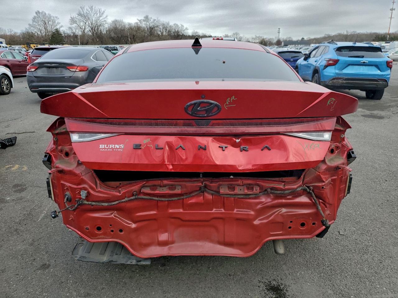 2021 Hyundai Elantra Sel - Фото 6