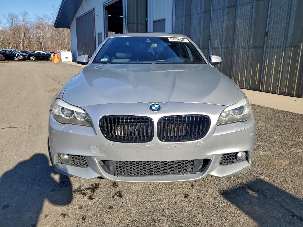 2013 BMW 550 Xi - Image 5