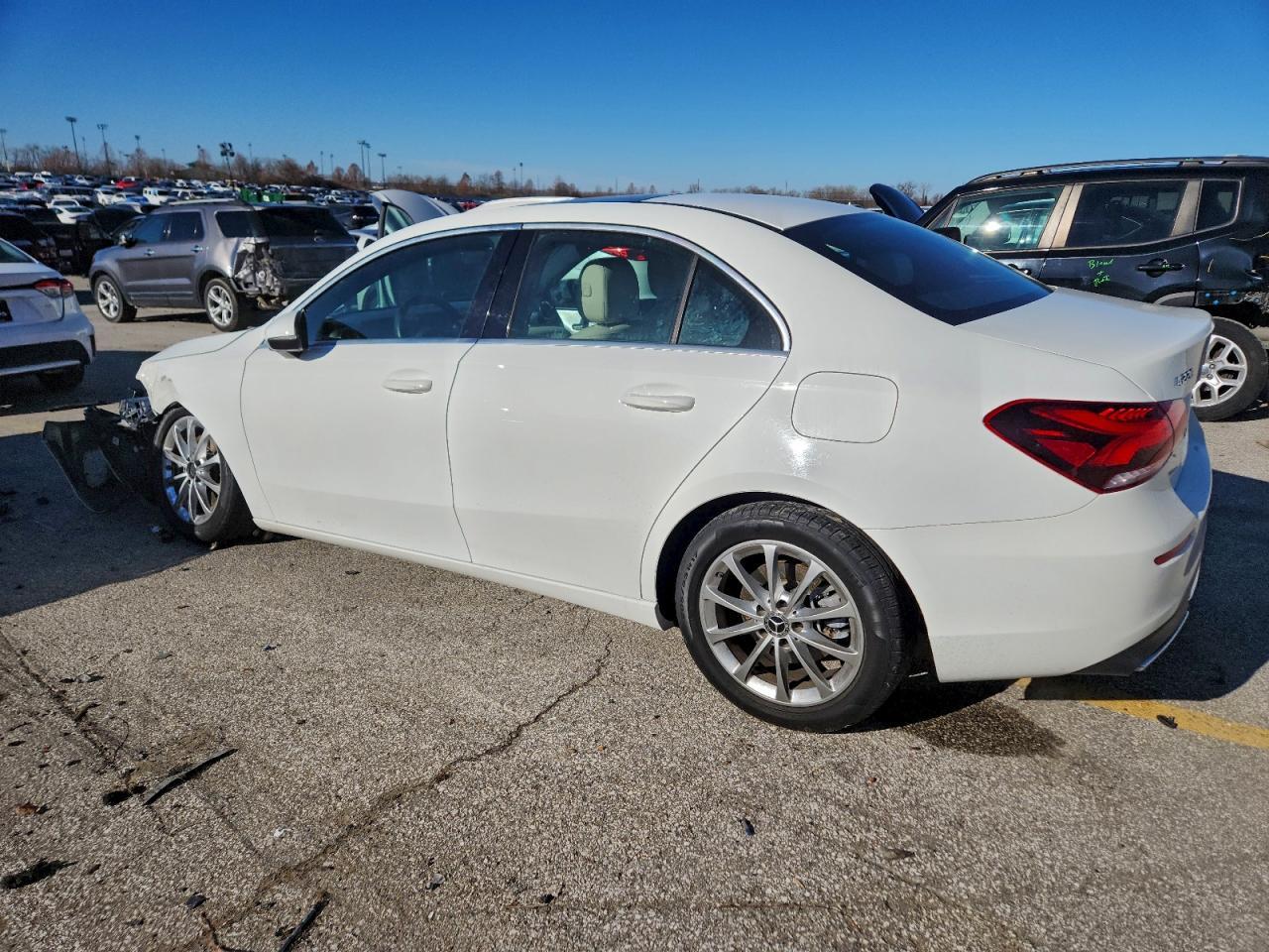 2019 Mercedes-Benz A 220 4Matic - Фото 2