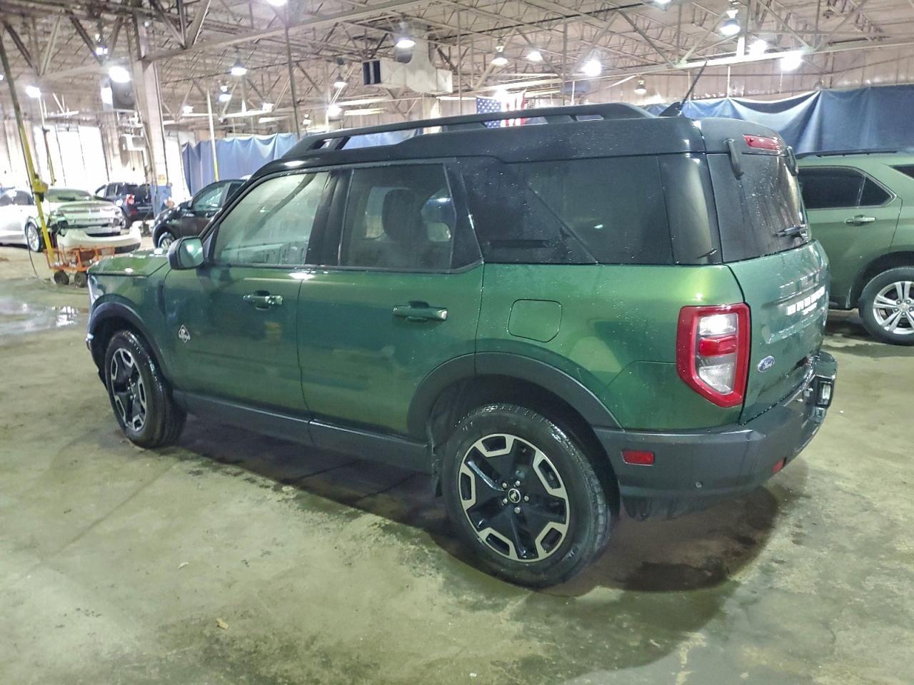 2024 Ford Bronco Sport Outer Banks - Image 2