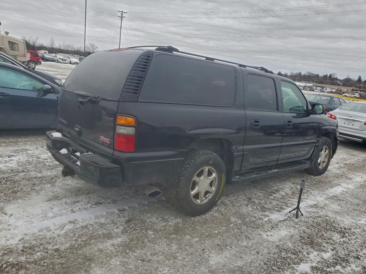 2004 GMC Yukon Xl Denali - Фото 3