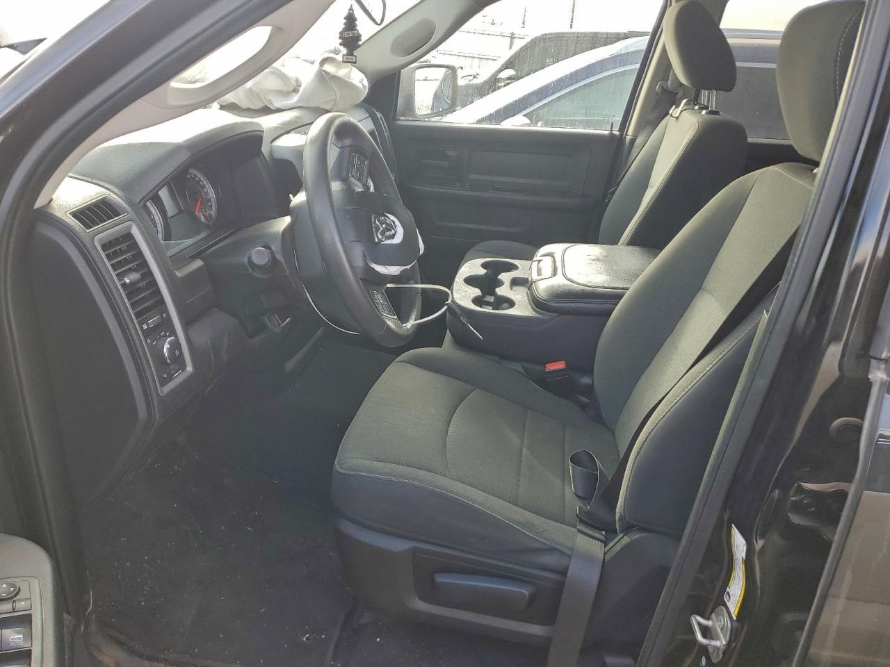 2021 Ram 1500 Classic Tradesman - Фото 7