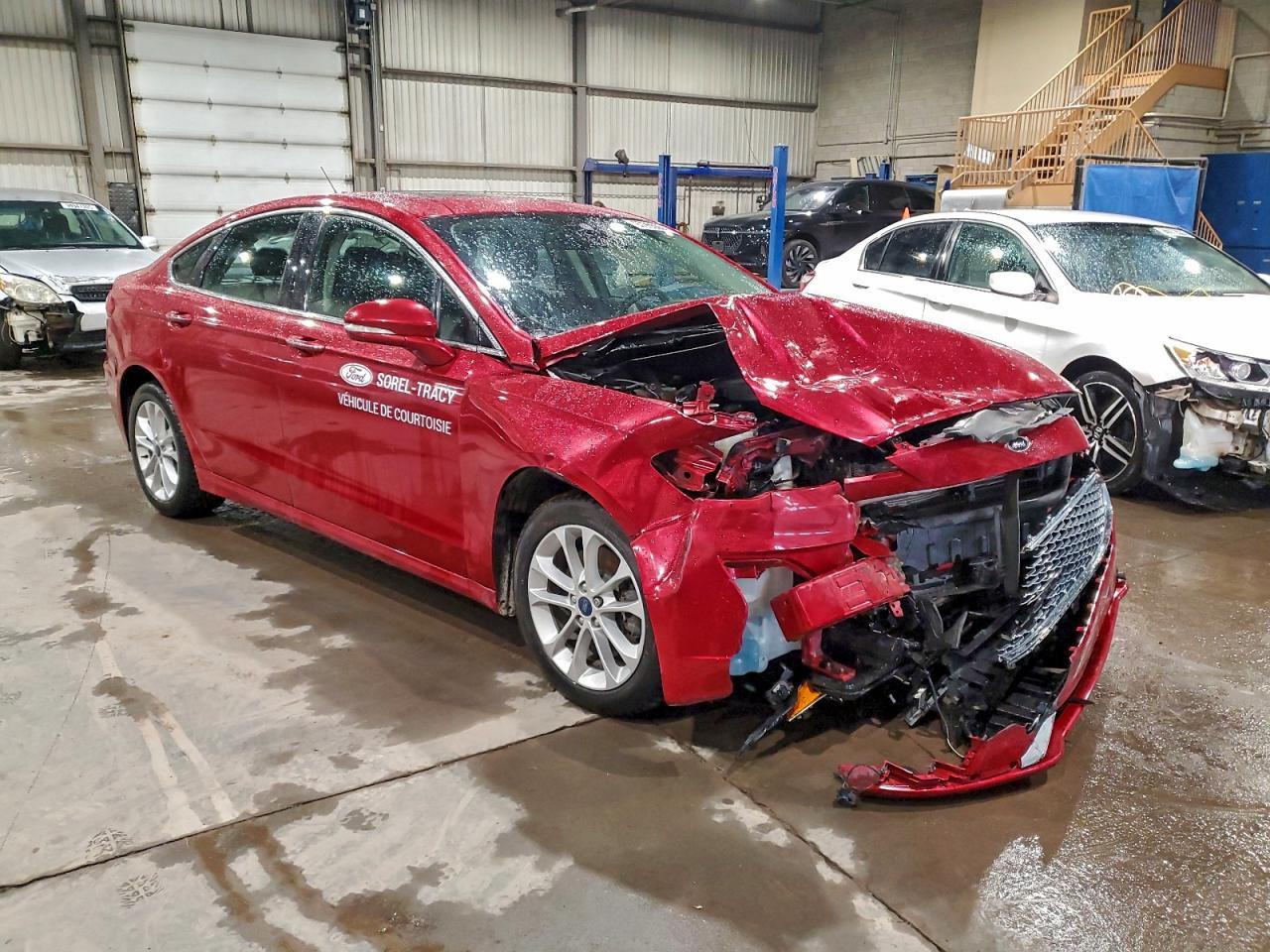 2020 Ford Fusion Titanium - Image 4