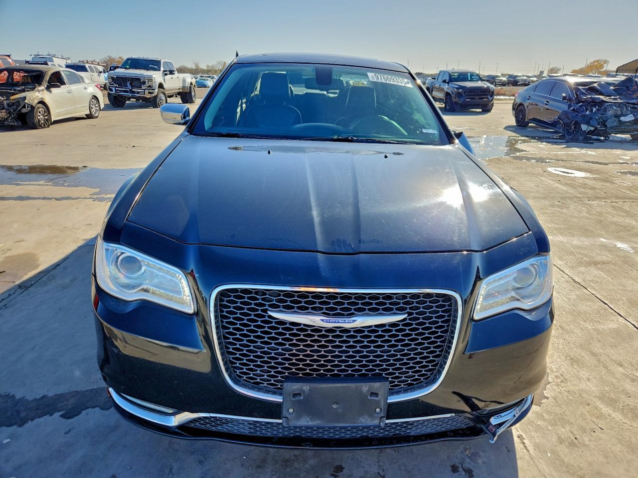 2018 Chrysler 300 Limited - Фото 5