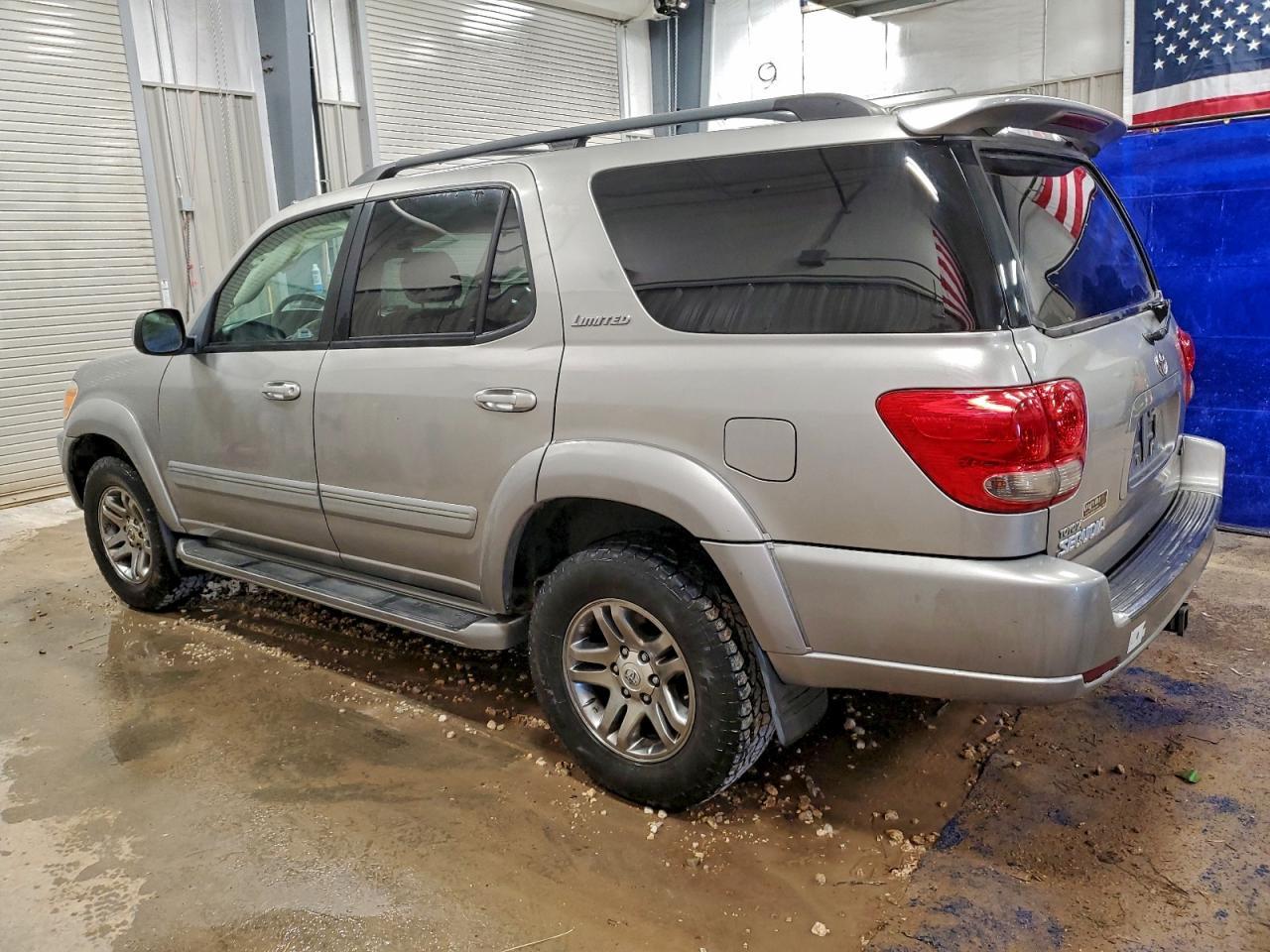 2007 Toyota Sequoia Limited - Фото 2