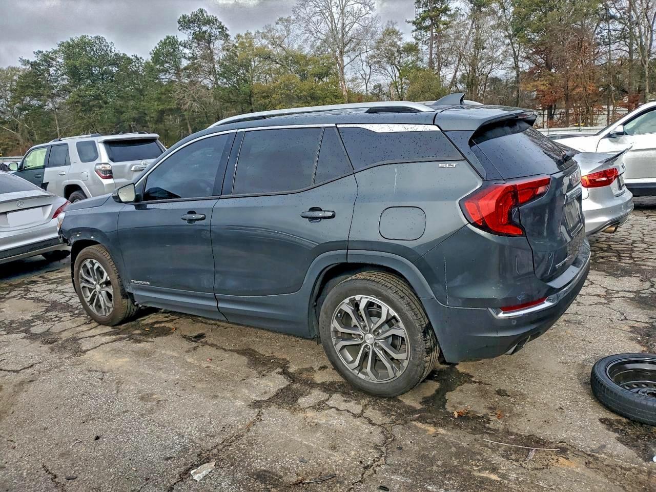 2018 GMC Terrain Slt - Фото 2
