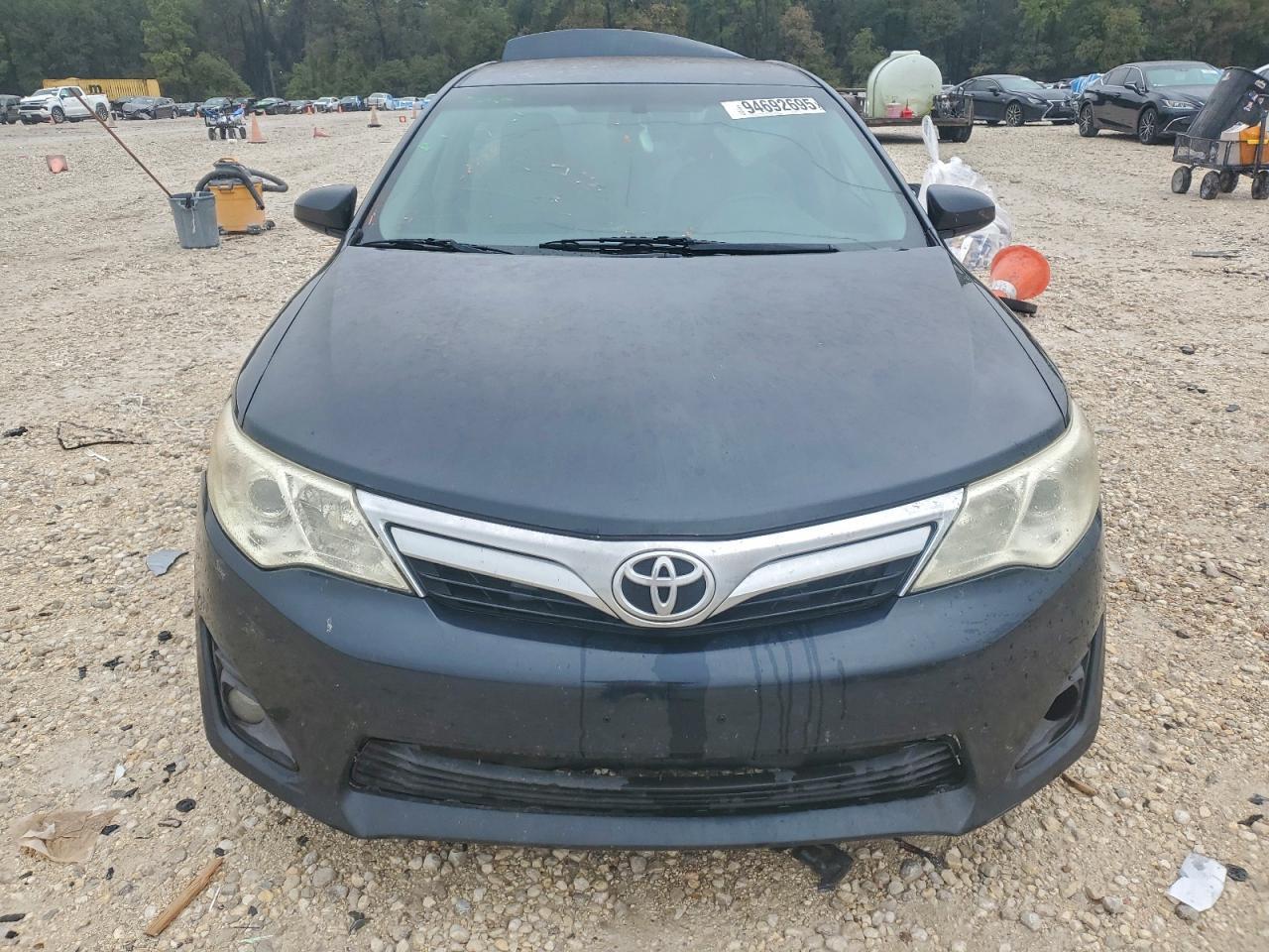 2014 Toyota Camry L - Фото 5