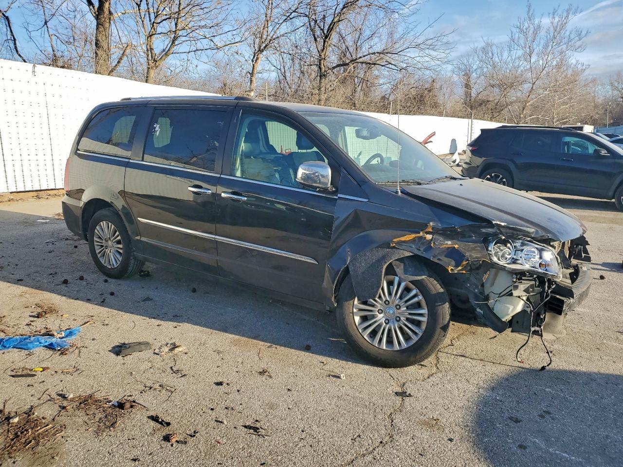 2014 Chrysler Town & Country Limited - Фото 4