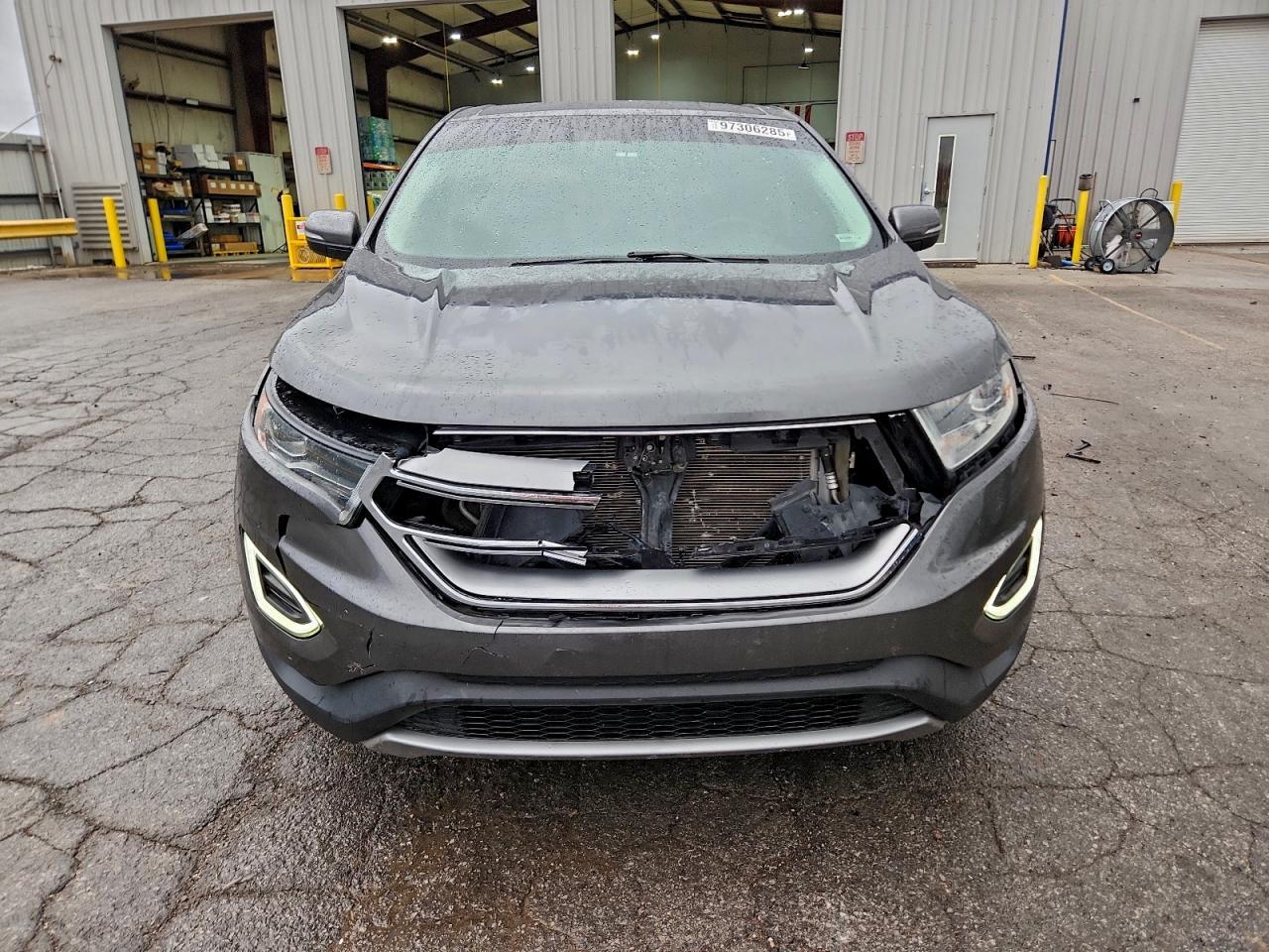 2016 Ford Edge Titanium - Image 5