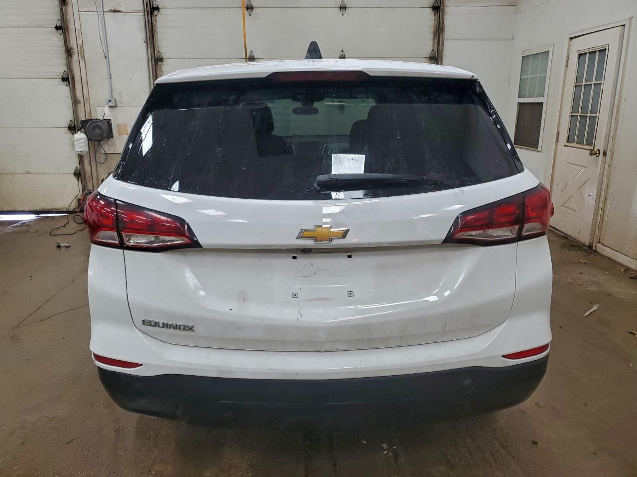 2022 Chevrolet Equinox Ls - Фото 6