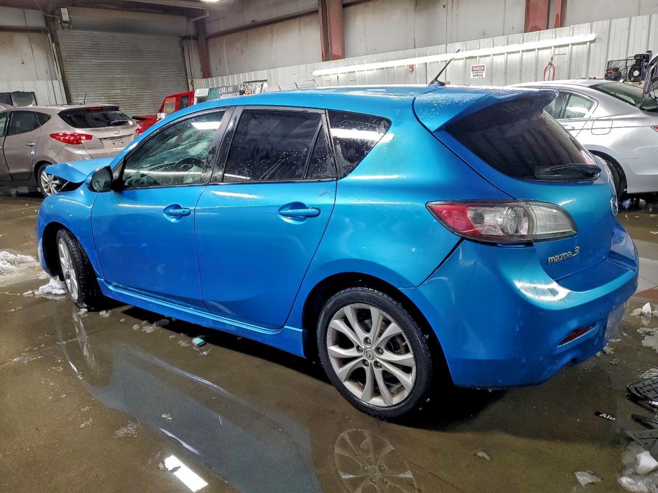 2010 Mazda 3 S - Фото 2