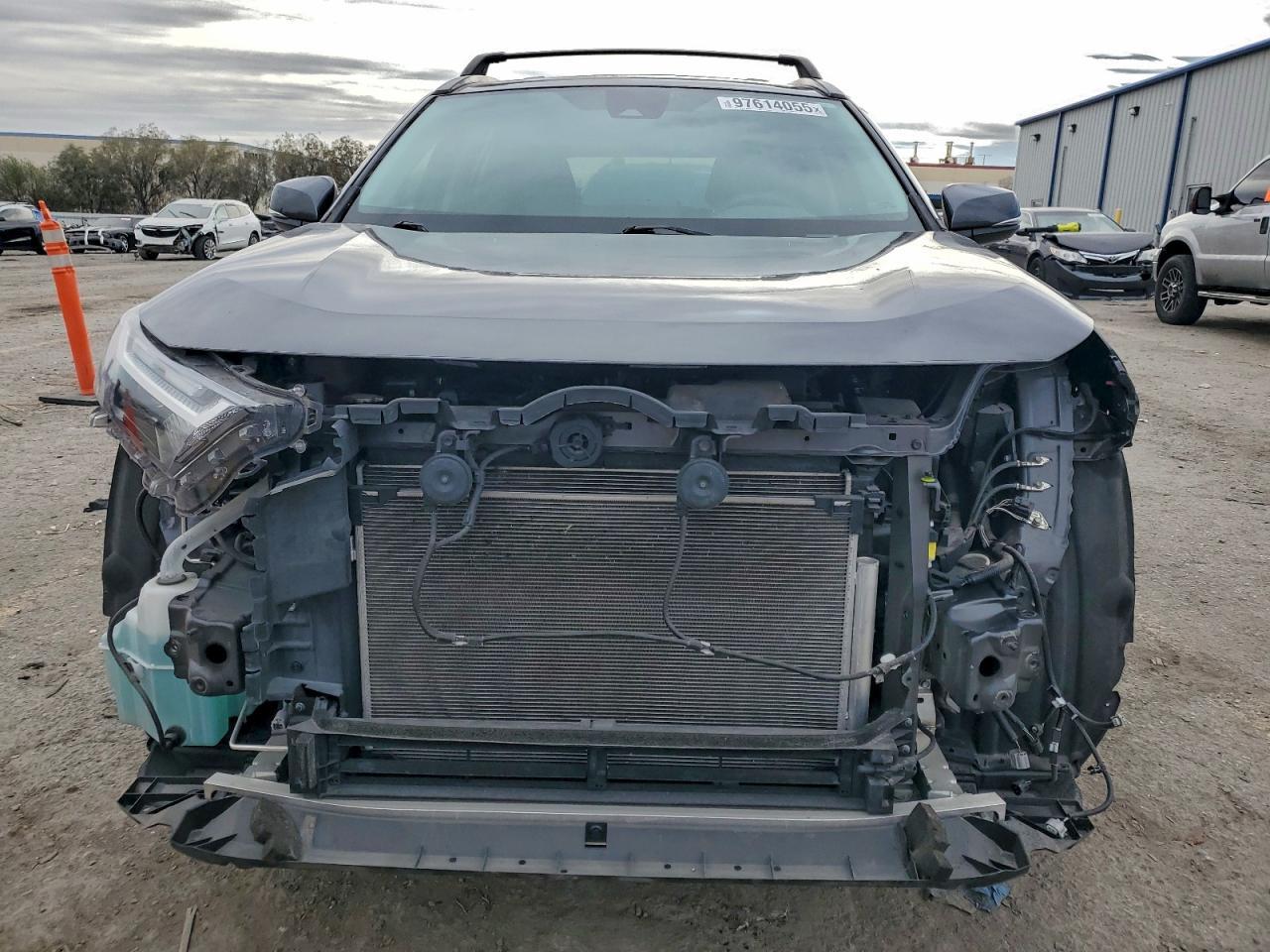 2022 Toyota Rav4 Hybrid Xle - Image 5