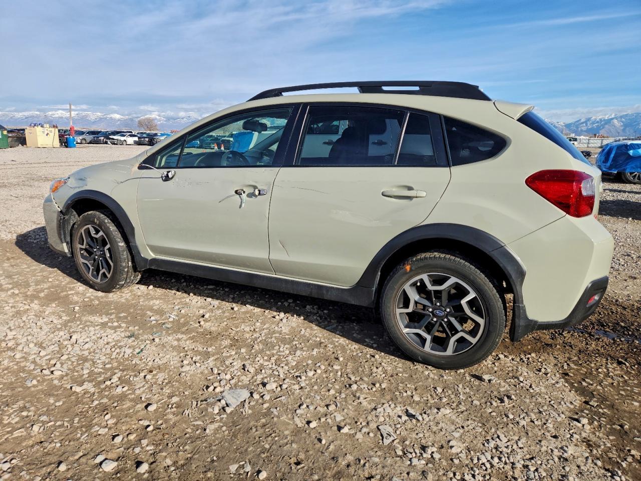 2016 Subaru Crosstrek - Фото 2
