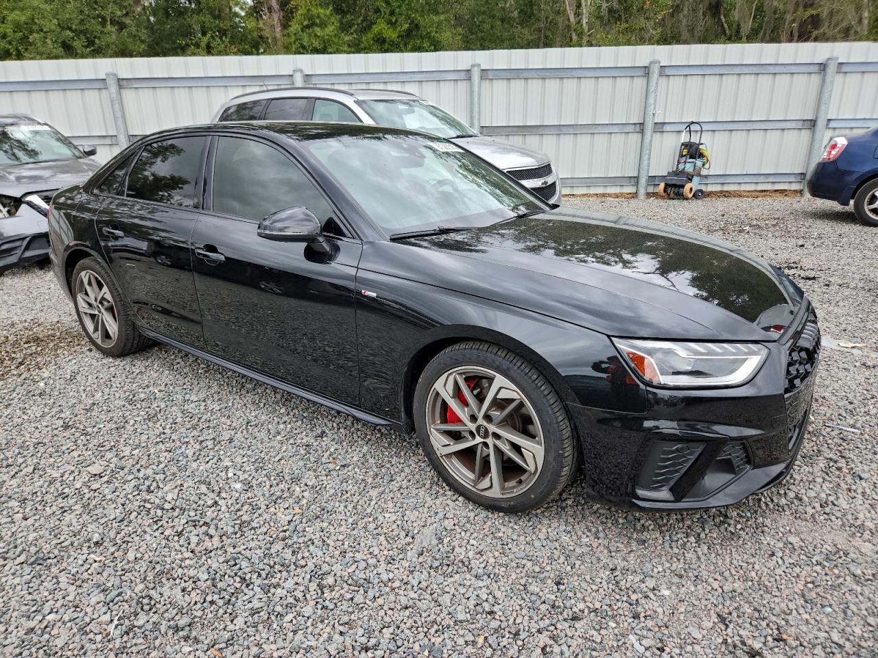 2023 Audi A4 Premium Plus 45 - Фото 4