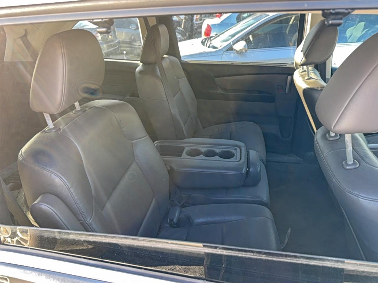 2013 Honda Odyssey Exl - Image 6