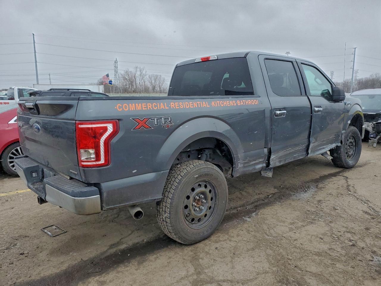 2016 Ford F150 Supercrew - Фото 3