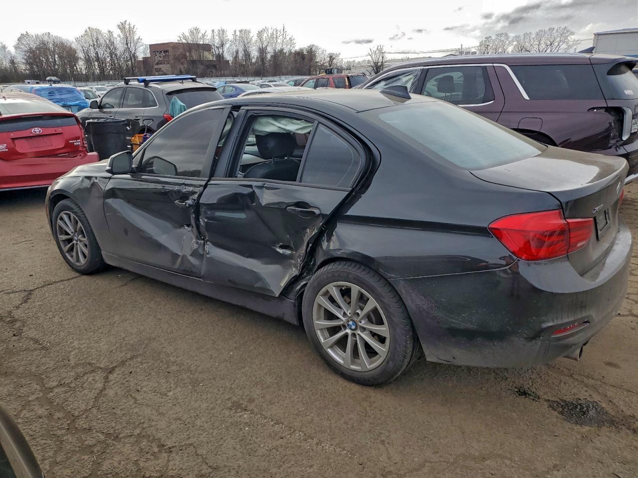 2018 BMW 320 Xi - Image 2