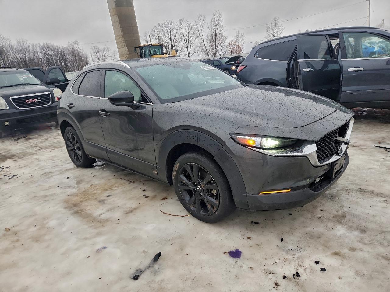 2022 Mazda Cx-30 Premium - Image 4