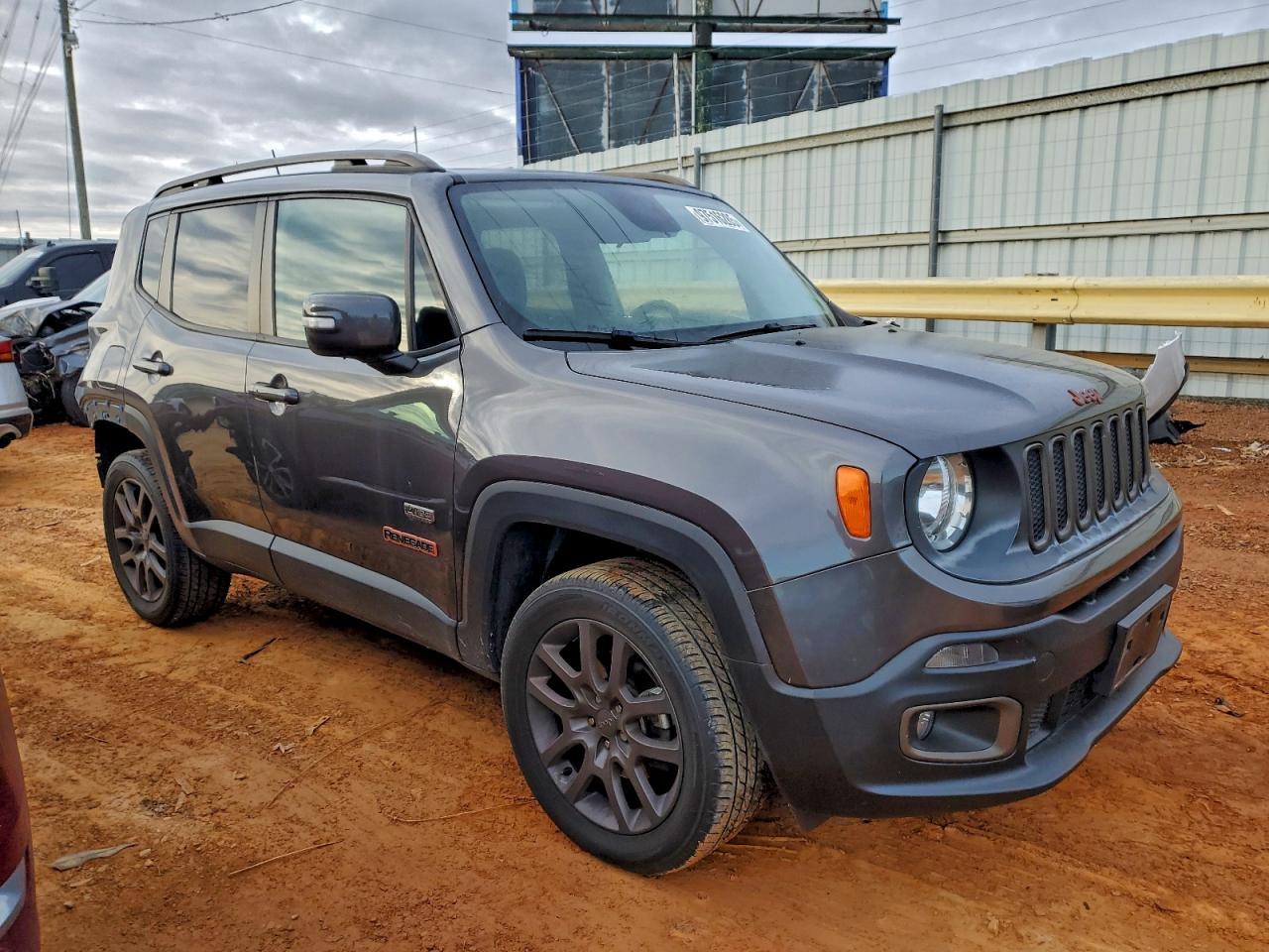 2016 Jeep Renegade Latitude - Фото 4