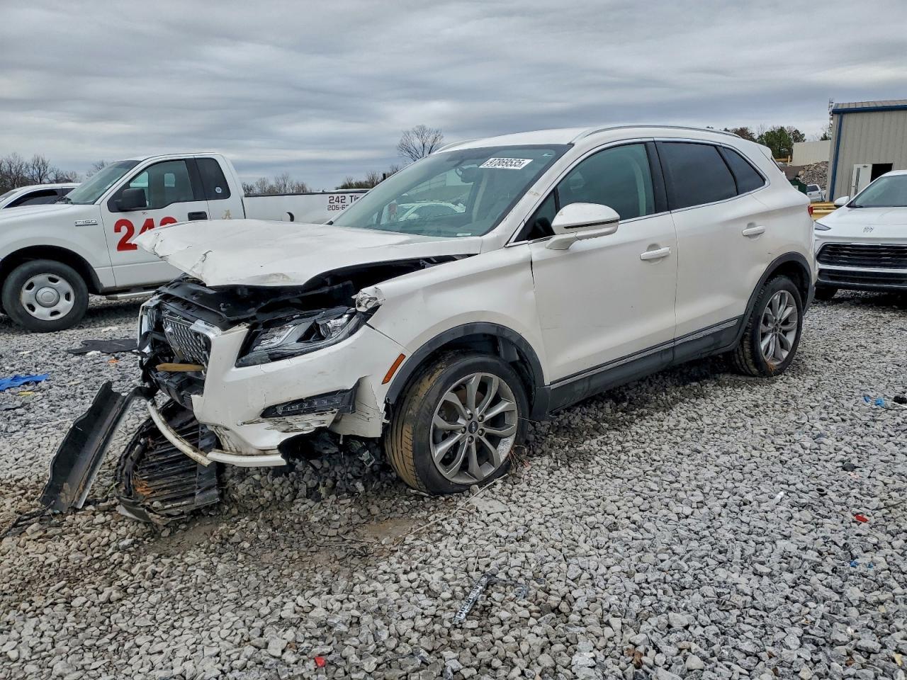 2019 Lincoln Mkc Select