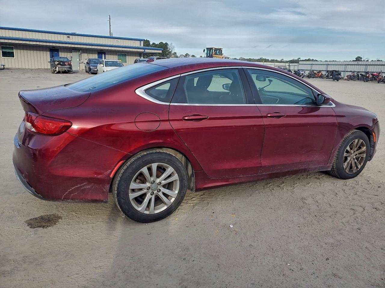 2015 Chrysler 200 Limited - Image 3