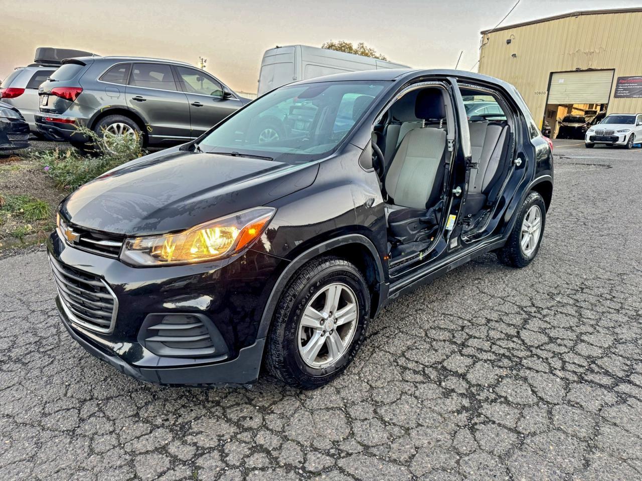 2020 Chevrolet Trax Ls - Image 2