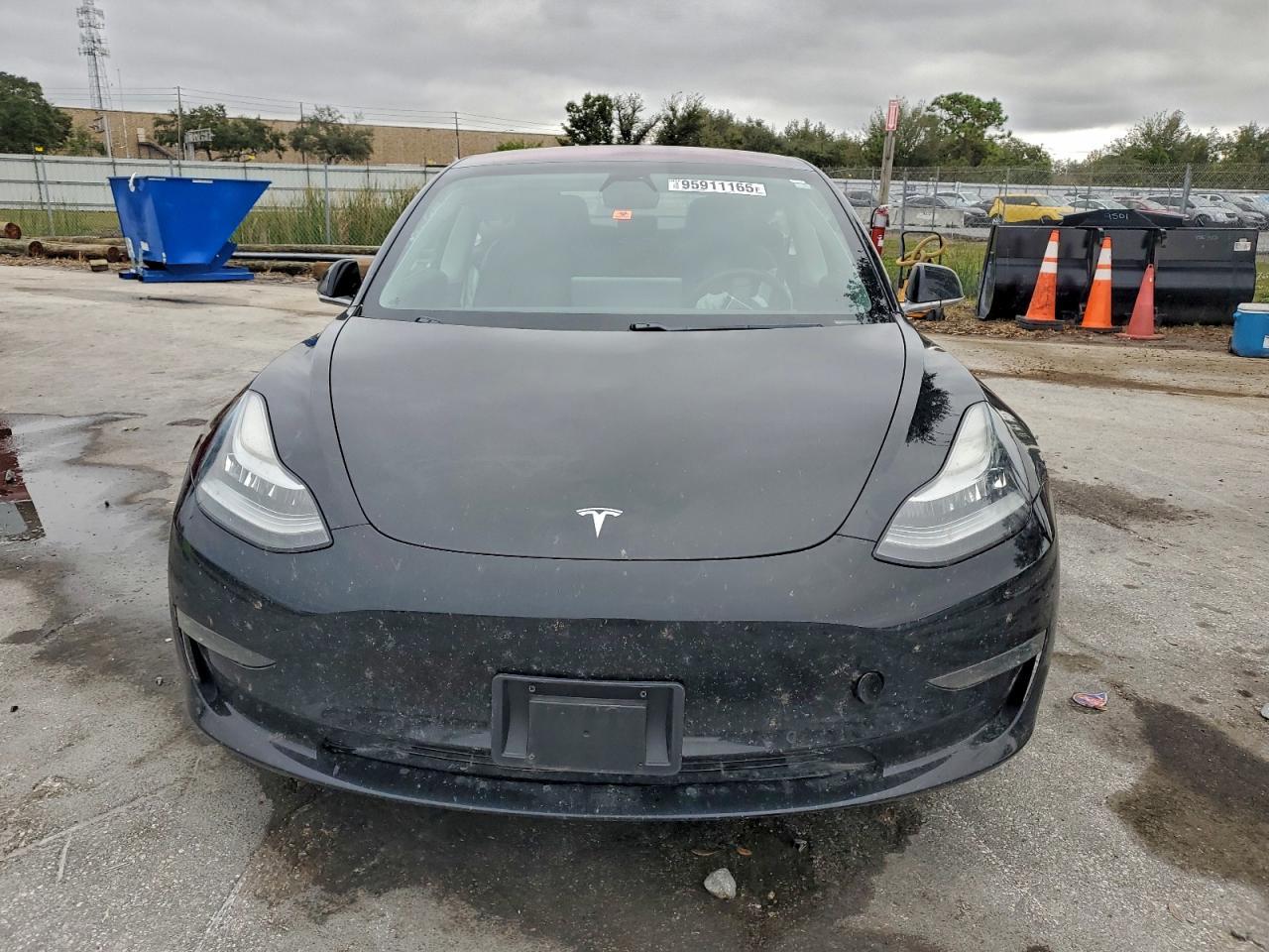 2018 Tesla Model 3 - Image 5