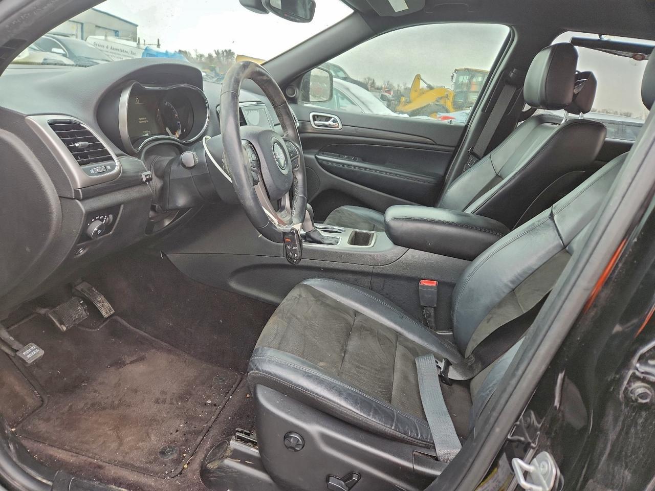 2019 Jeep Grand Cherokee Laredo - Image 7