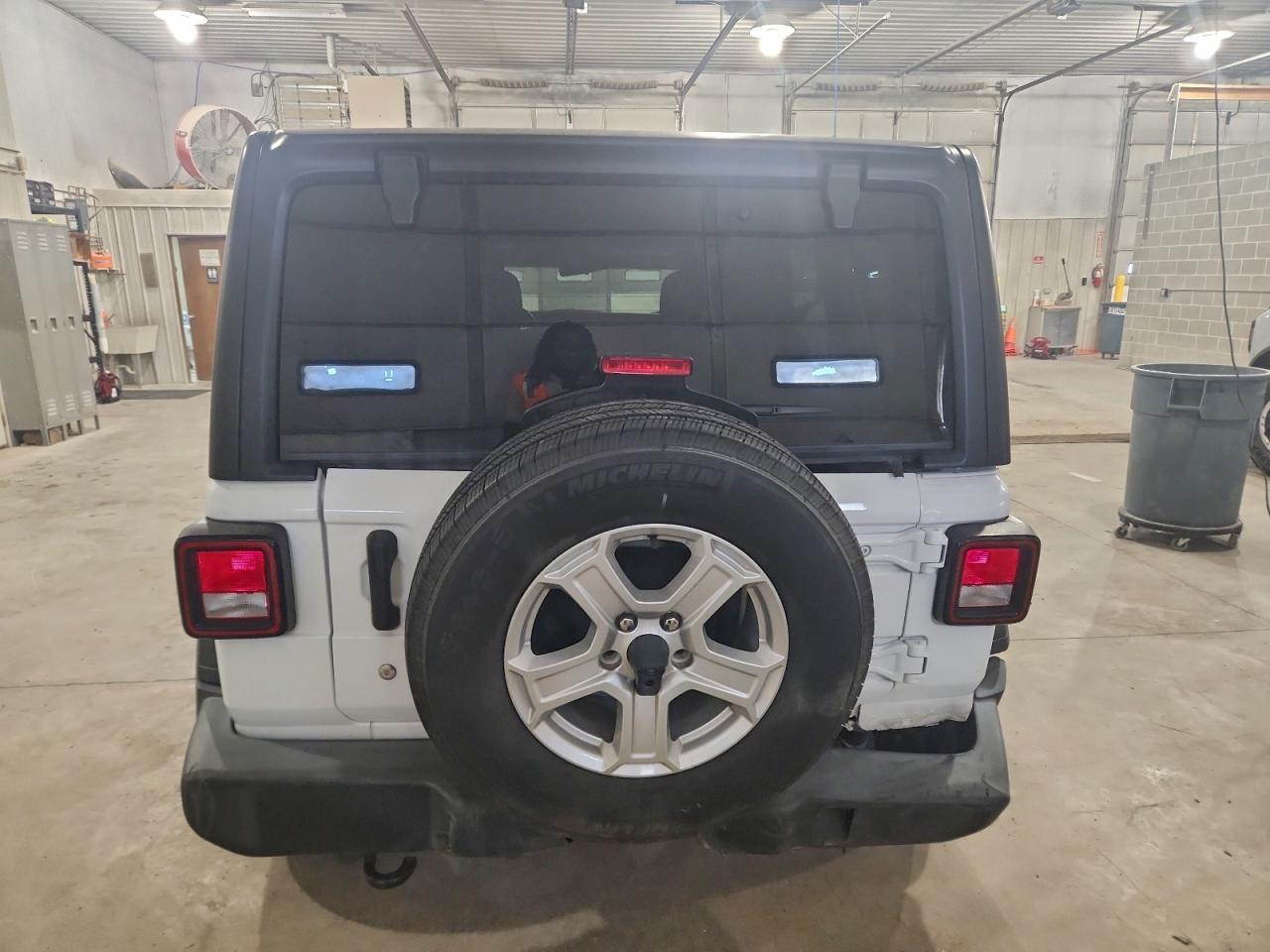 2020 Jeep Wrangler Unlimited Sport - Image 6