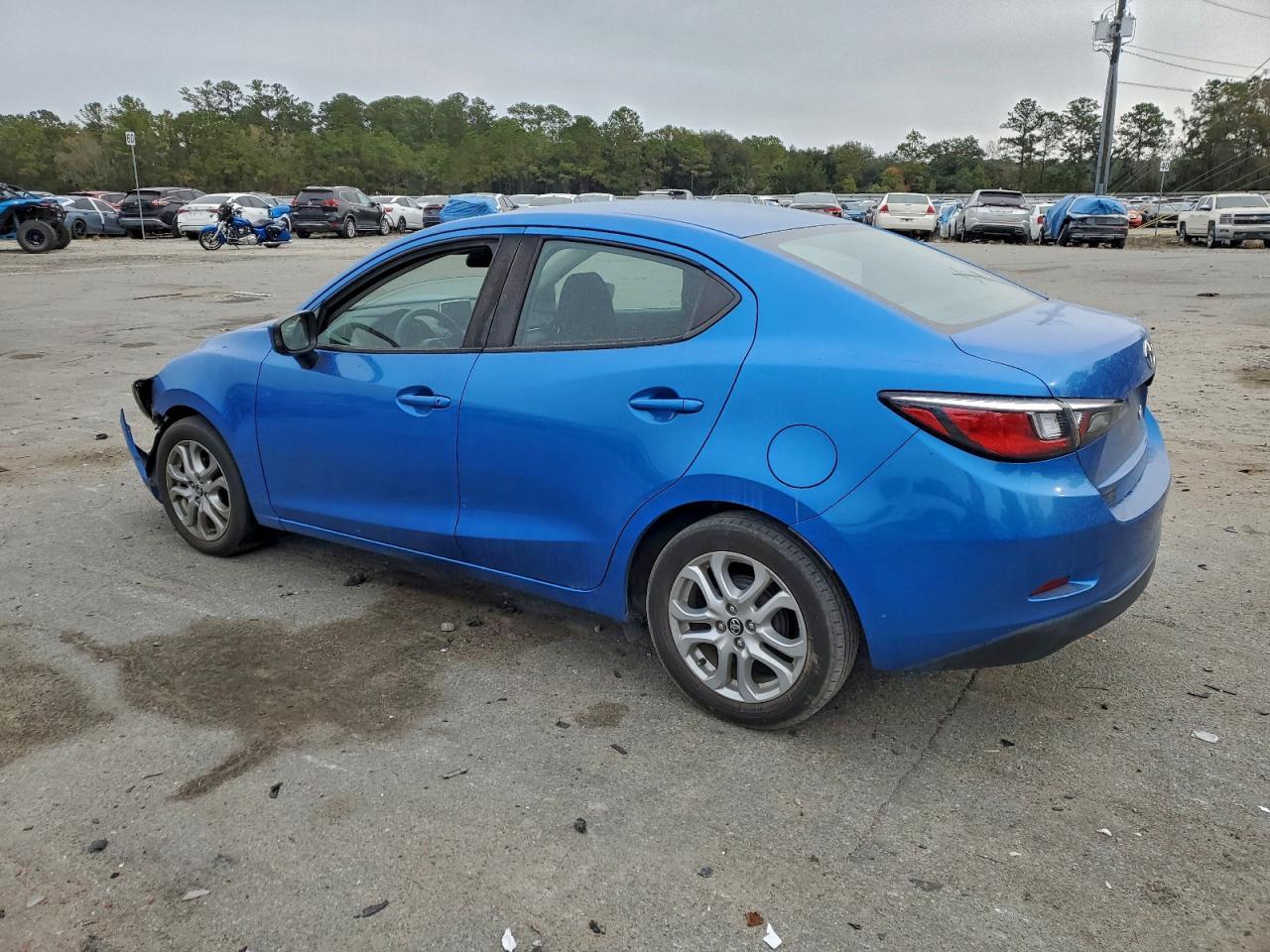 2018 Toyota Yaris Ia - Фото 2