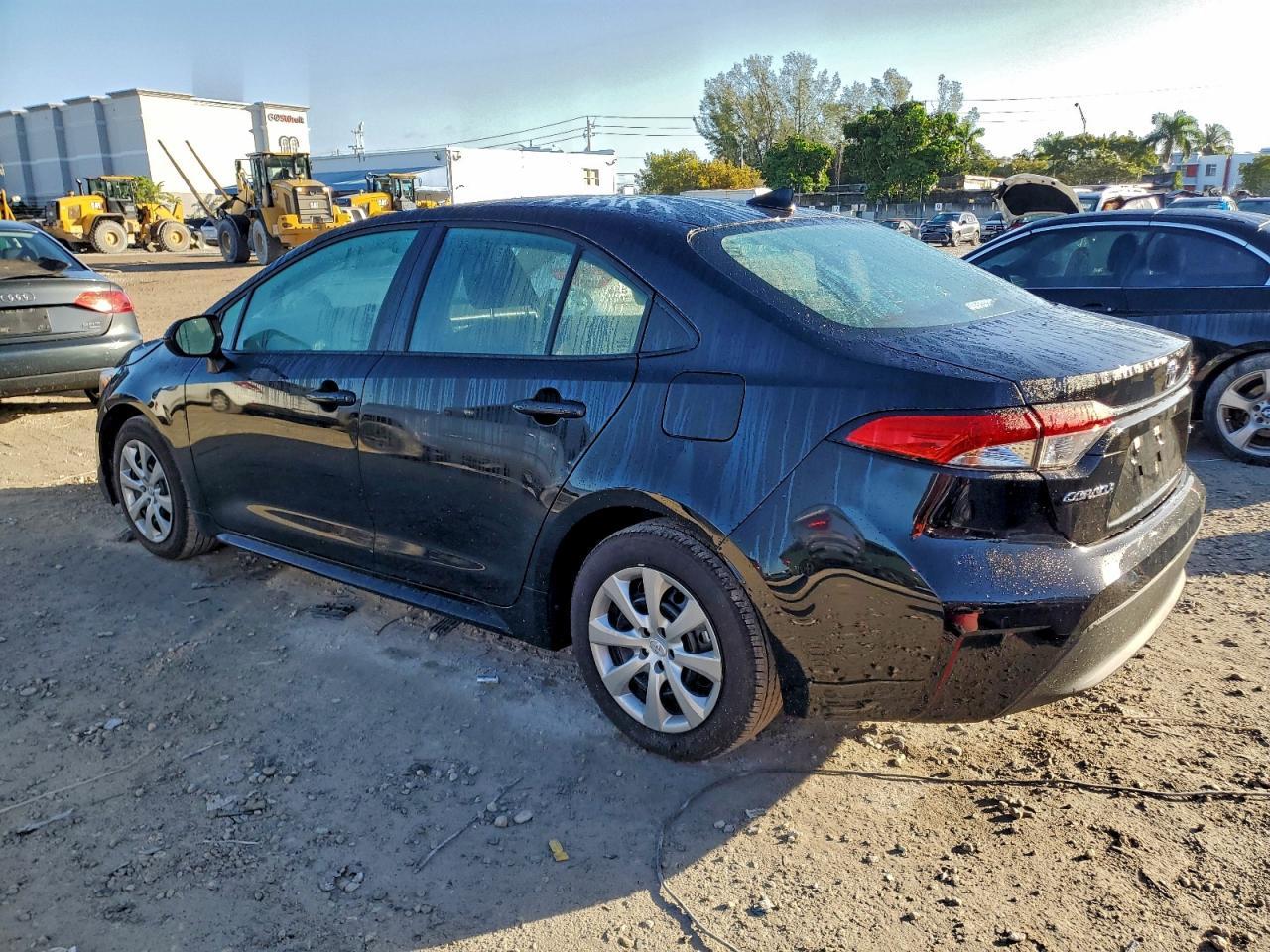 2025 Toyota Corolla Le - Image 2